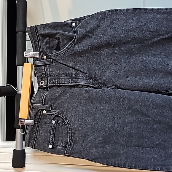 Silver Tab Levi mom jeans - Picture 2 of 8